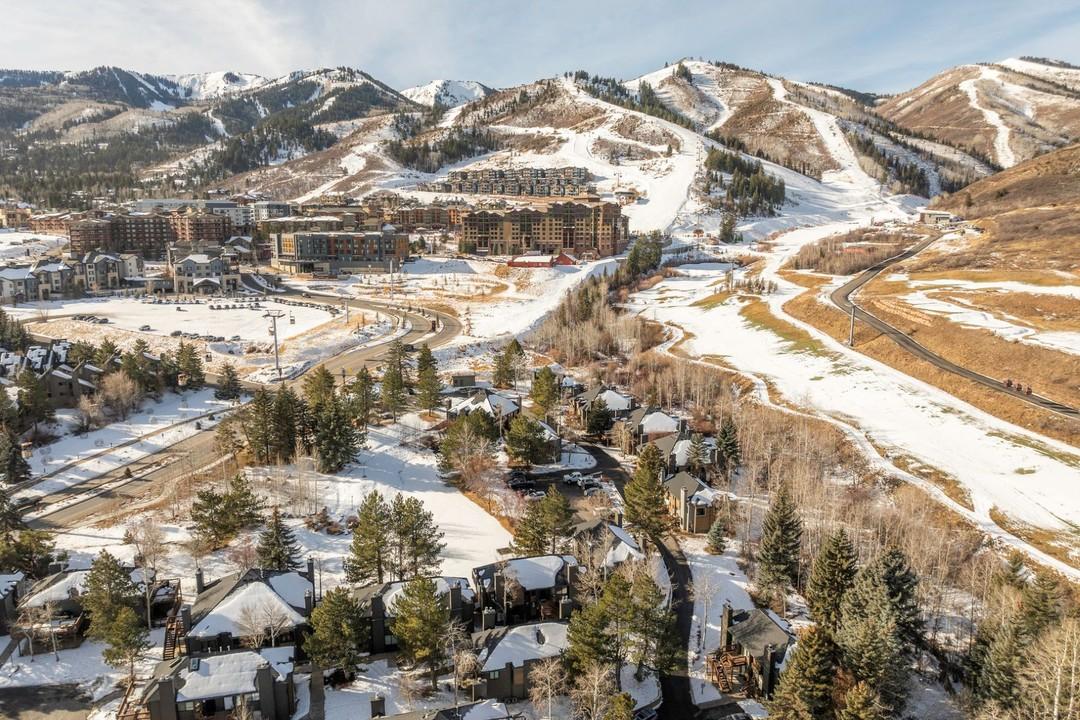 2100 Canyons Resort Dr, Unit 10-B1, Park City, Utah, 84098, United States