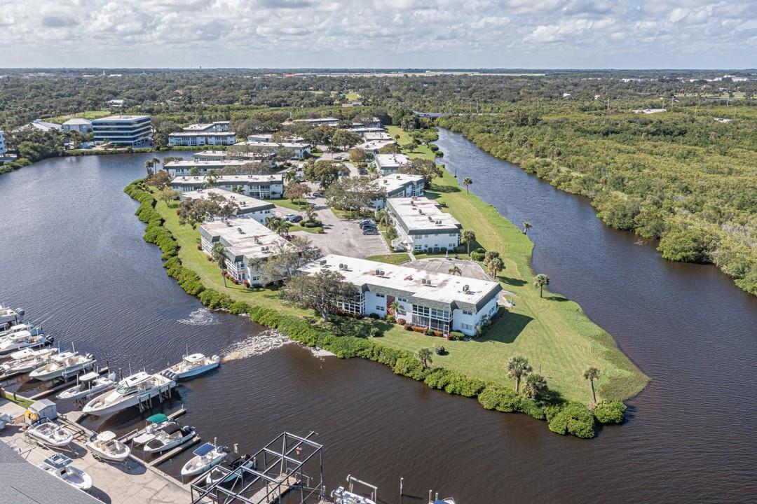 2800 Indian River Boulevard, Unit# 8P, Vero Beach, Florida, 32960, United States