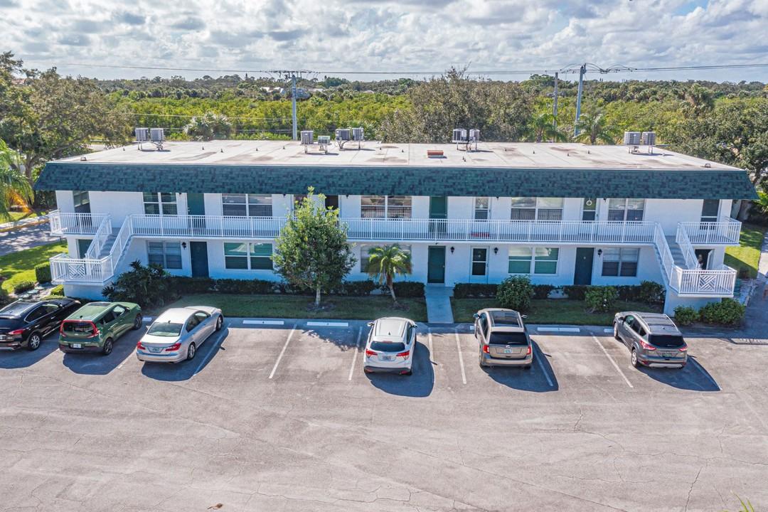 2800 Indian River Boulevard, Unit# 8P, Vero Beach, Florida, 32960, United States